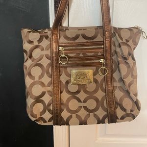 Vintage coach poppy tote bag.